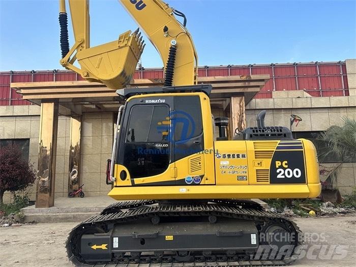 Komatsu PC200-8MO Paletli ekskavatörler