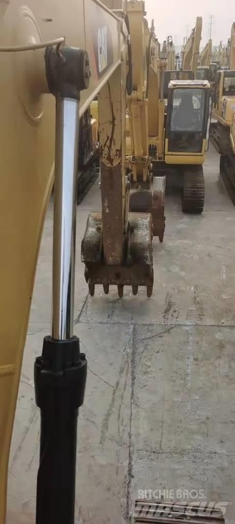 CAT 315 D Paletli ekskavatörler