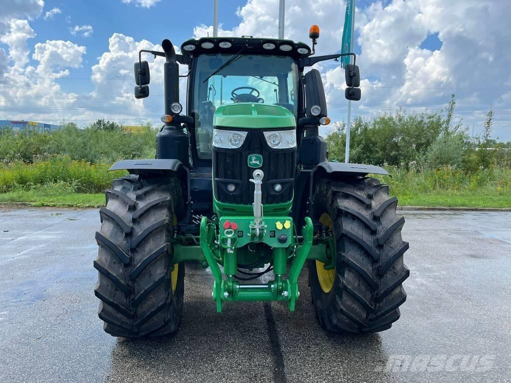 John Deere 6230 R Traktörler