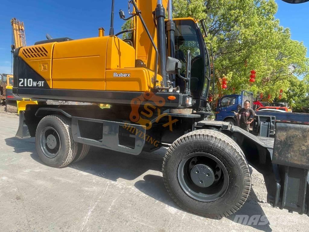 Hyundai R210W Lastik tekerli ekskavatörler