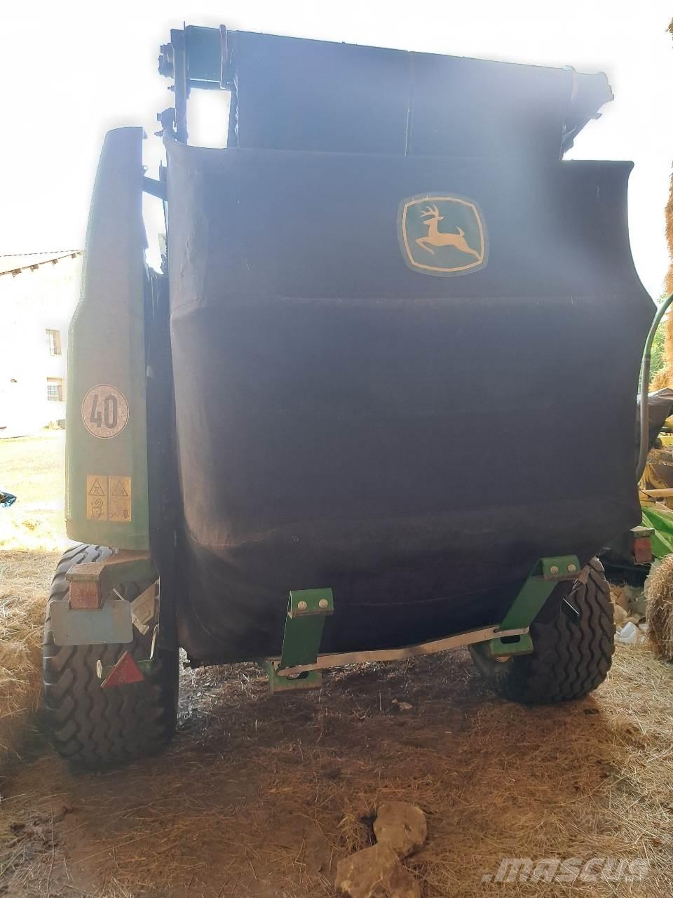 John Deere 990 Rulo balya makinalari