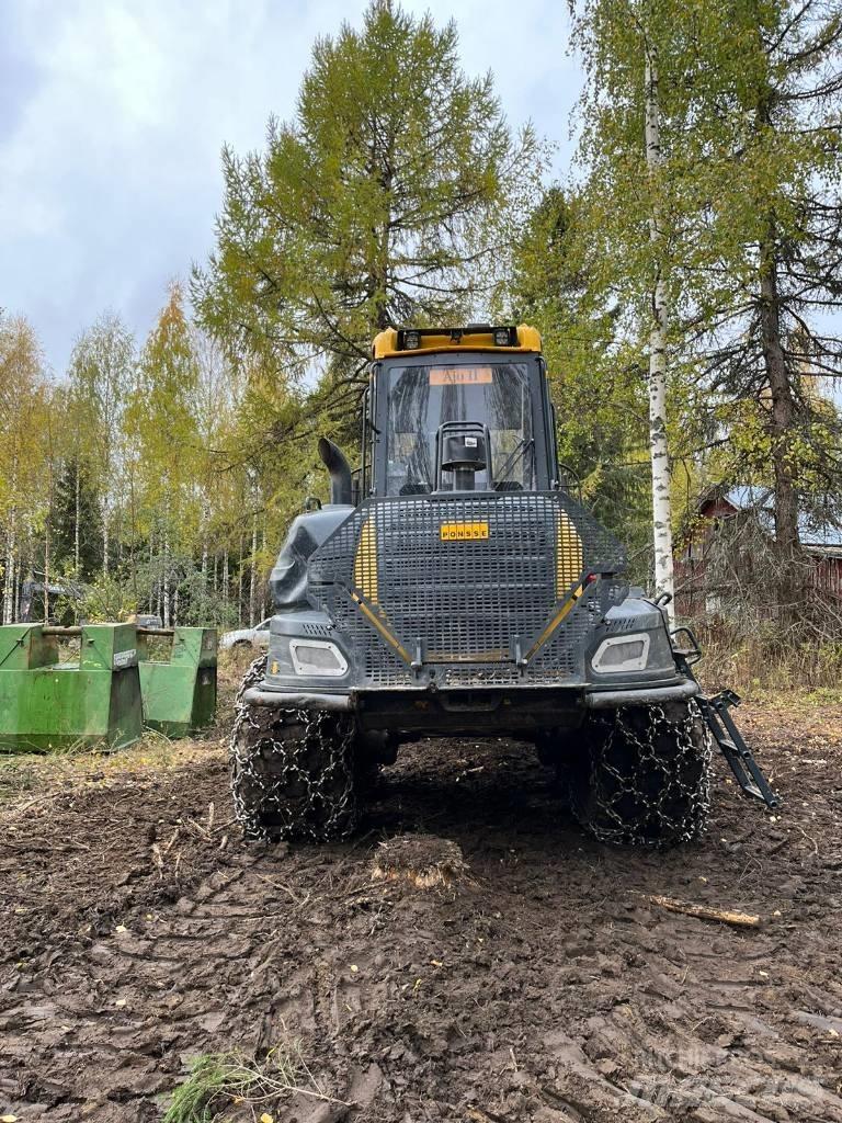 Ponsse Buffalo Tomruk yükleyici traktörler