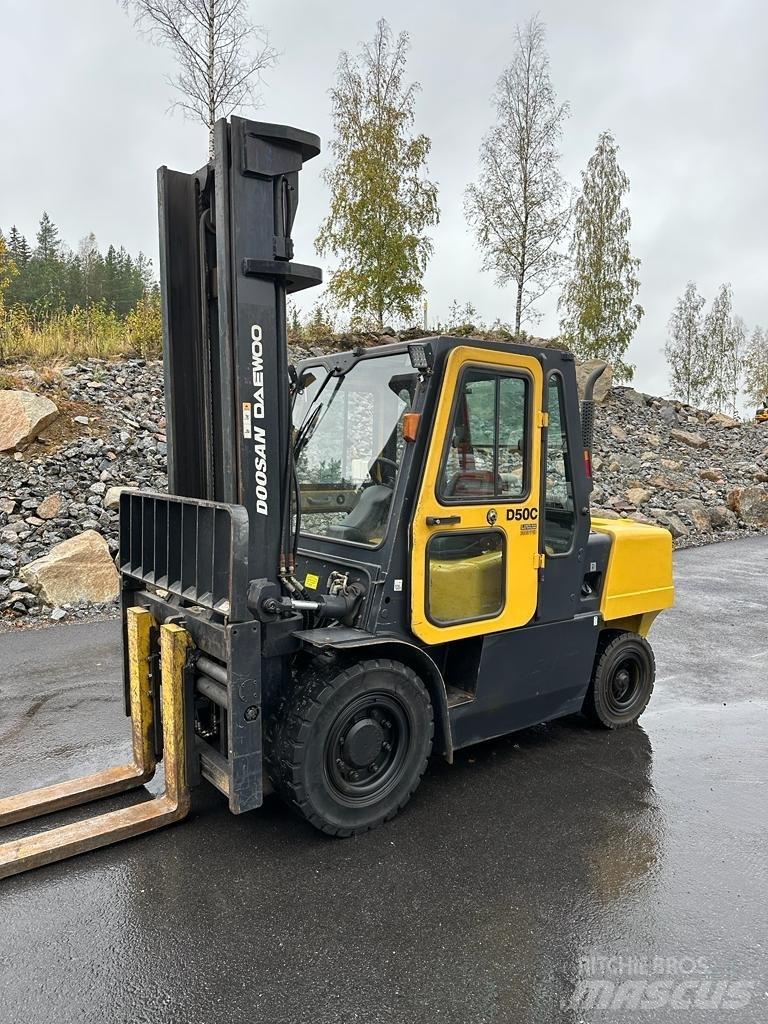 Doosan Daewoo D50-C2 Dizel forkliftler