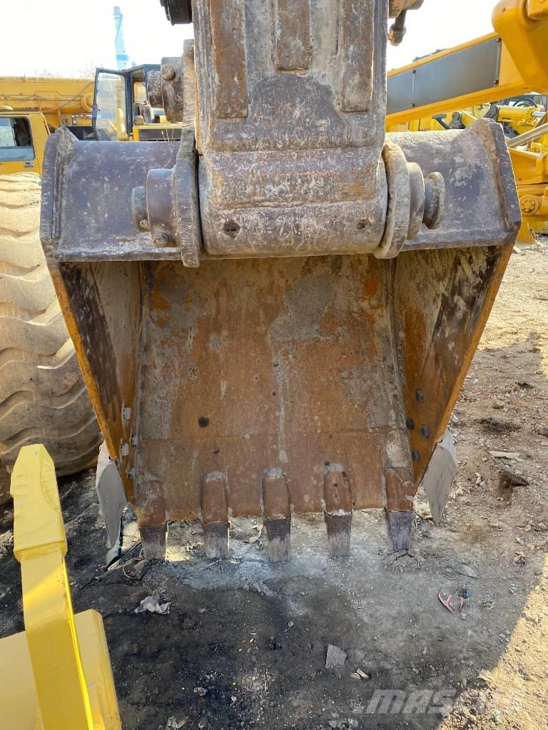 Hyundai R 215-9 Paletli ekskavatörler