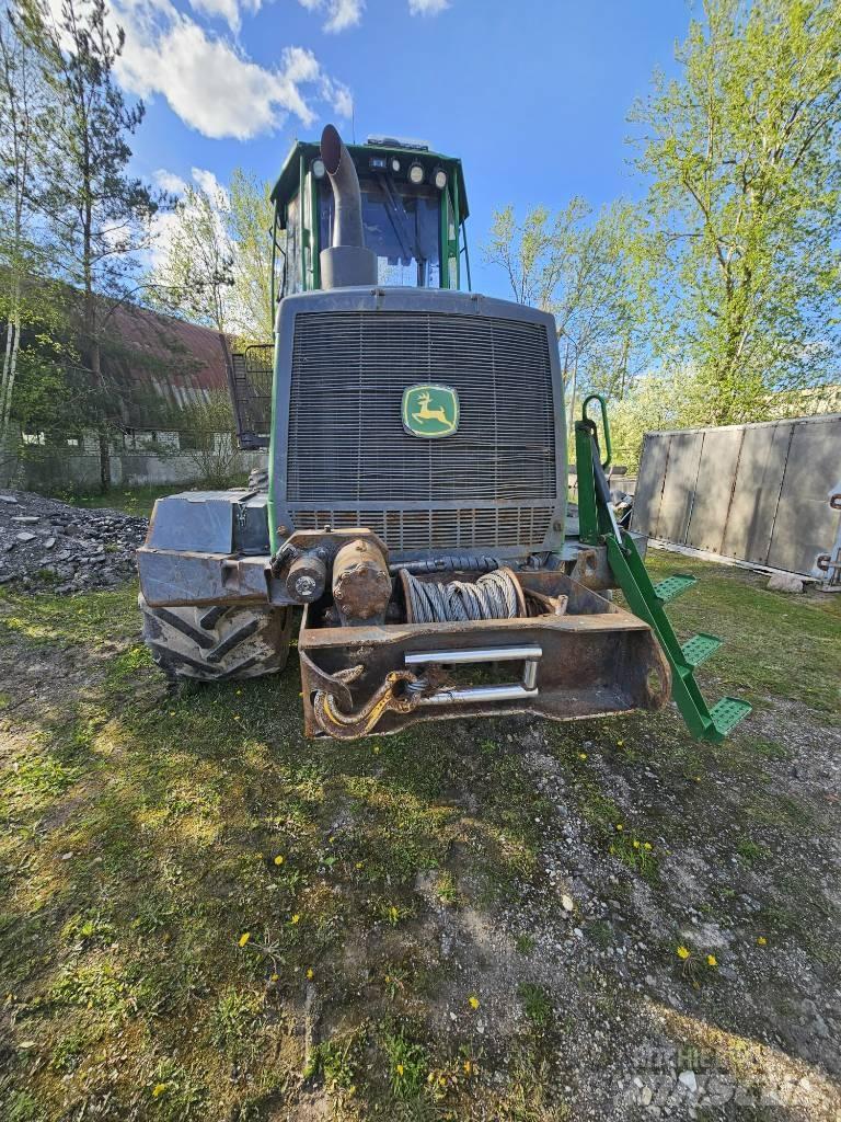 John Deere 1510 G Tomruk yükleyici traktörler