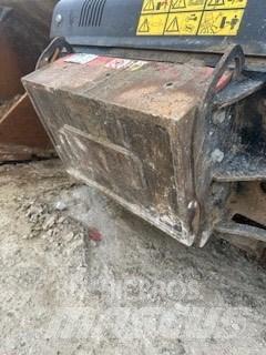 Godet MB BF 120.4 Kırıcı kepçeler