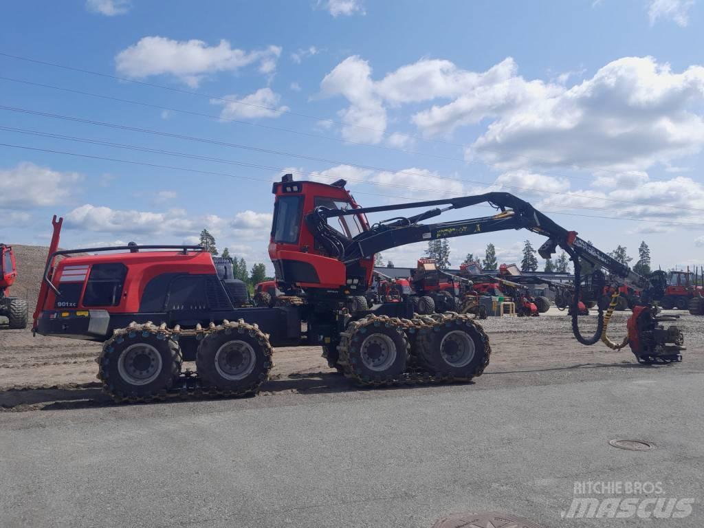 Komatsu 901 XC Biçerdöverler