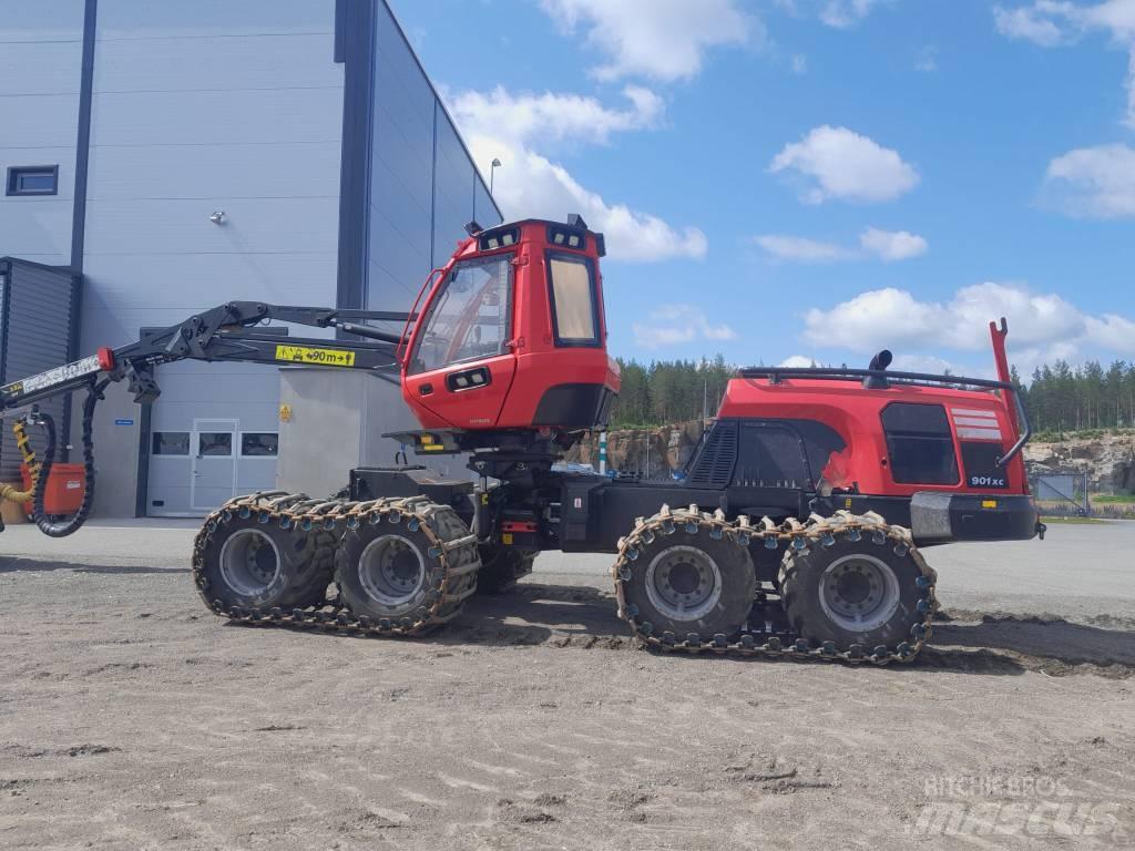Komatsu 901 XC Biçerdöverler