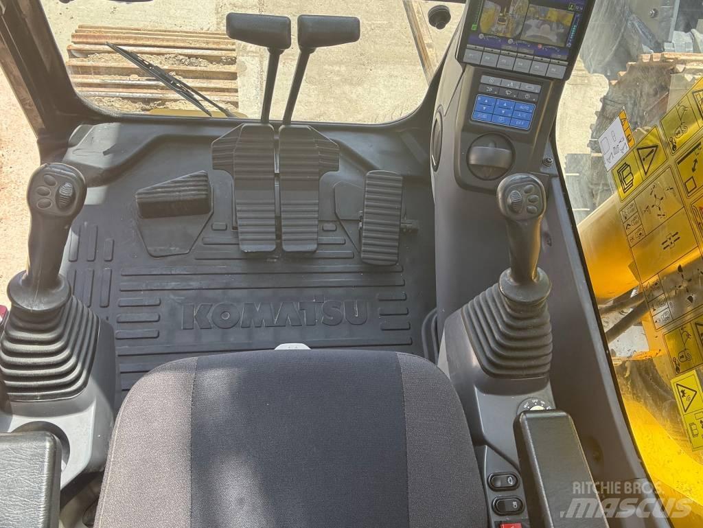 Komatsu PC360LC-11E0 Paletli ekskavatörler