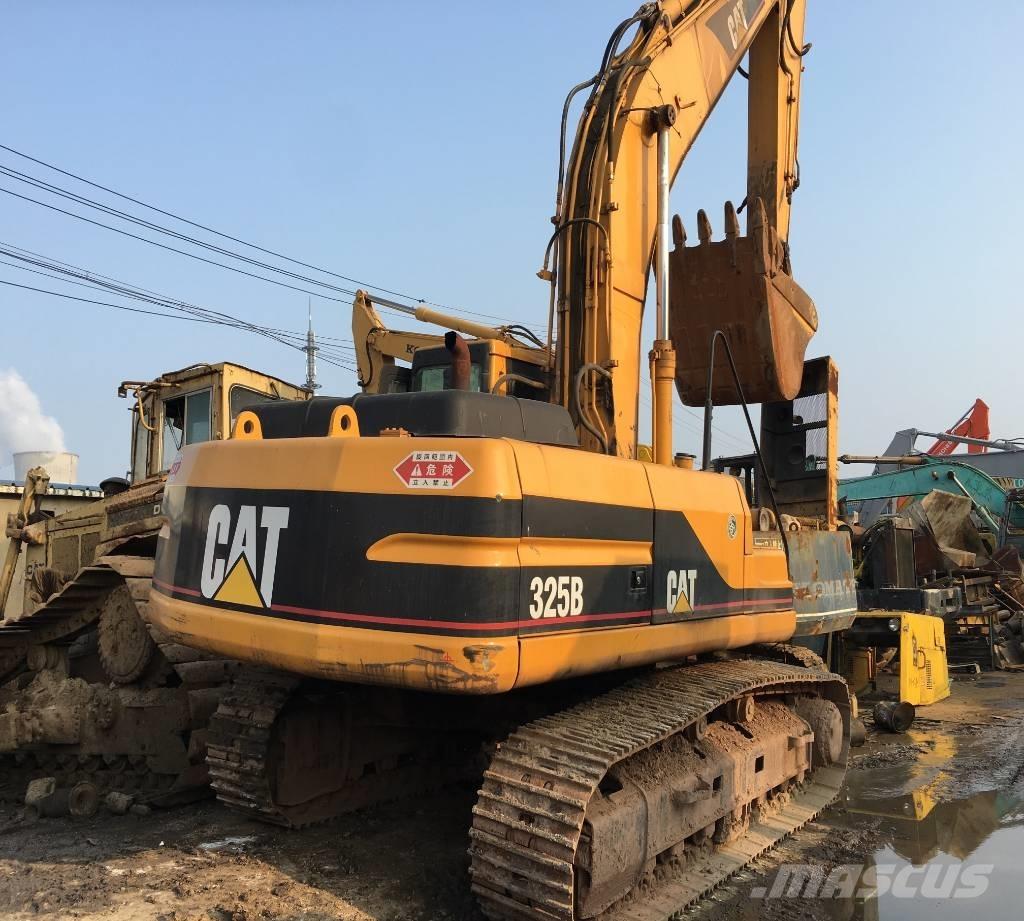 CAT 325 B Paletli ekskavatörler