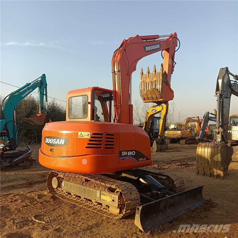 Doosan DH80G Midi ekskavatörler 7 - 12 t