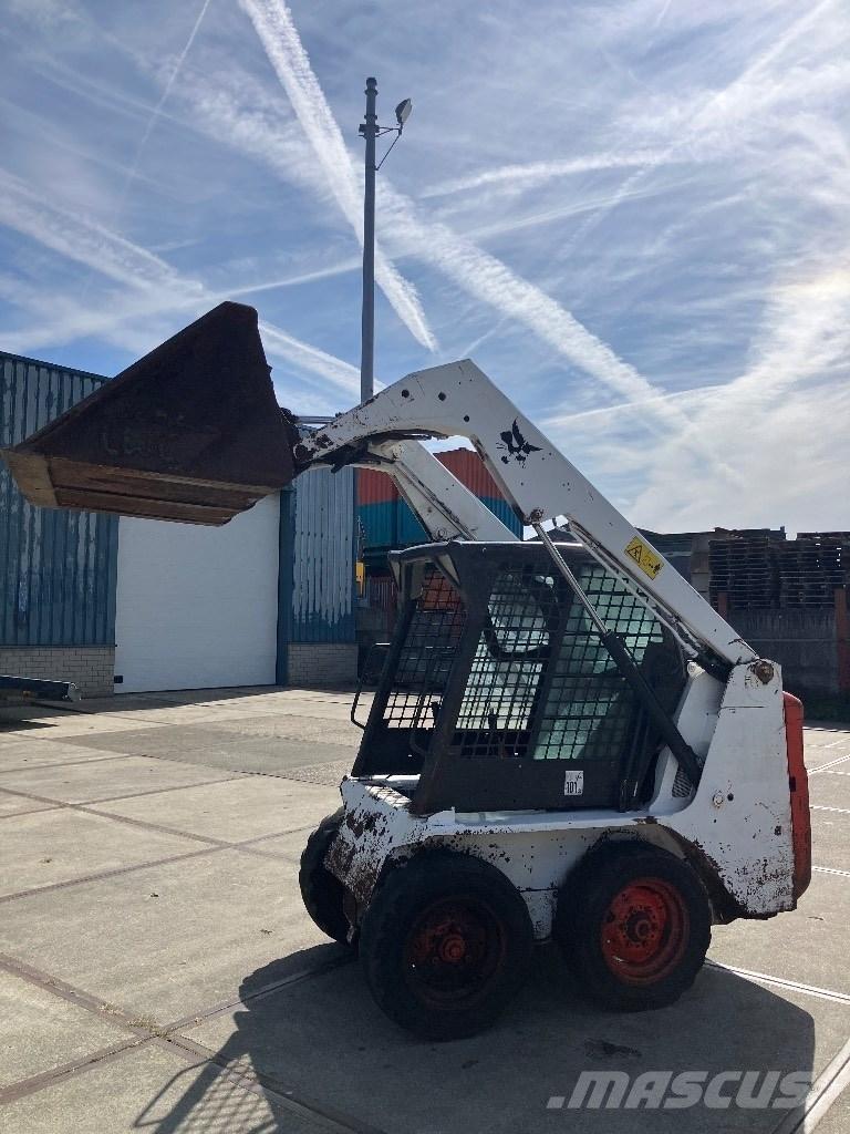 Bobcat S 100 Skid steer loderler