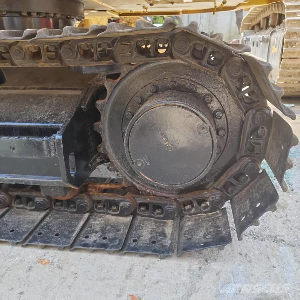 CAT 307,5 Mini ekskavatörler, 7 tona dek