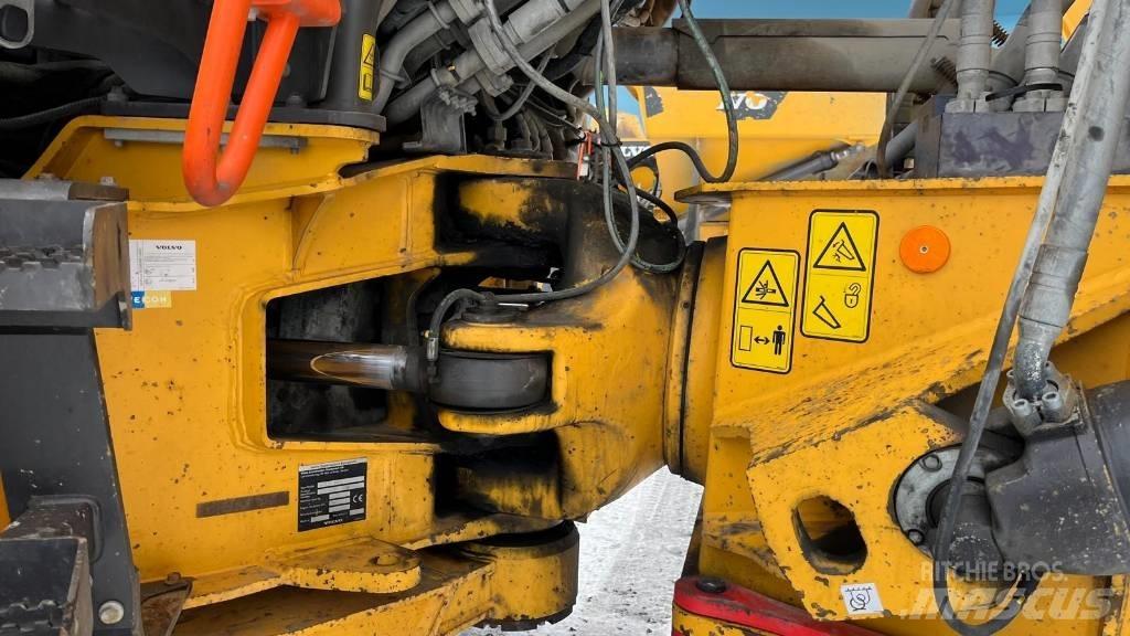 Volvo A 45 G Belden kirma kaya kamyonu