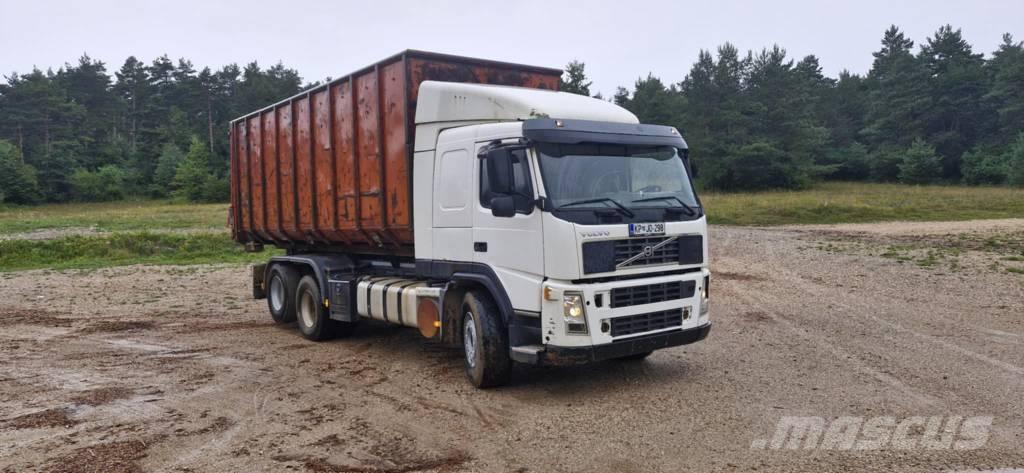 Volvo J4CFC Vinçli kamyonlar