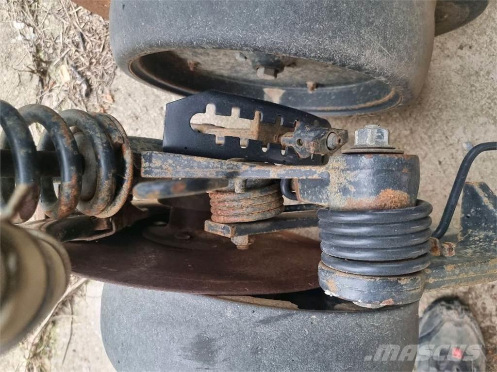 John Deere 750 A Mibzerler