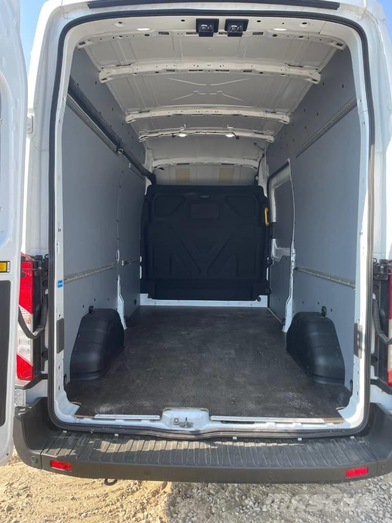 Ford Transit Panel vanlar