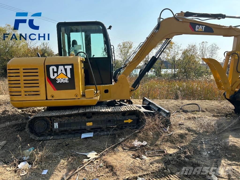 CAT 306e Paletli ekskavatörler