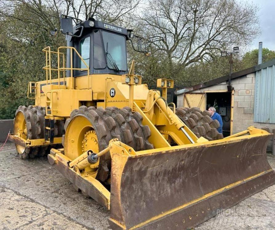 CAT 825 C Zemin sıkıştırma makineleri