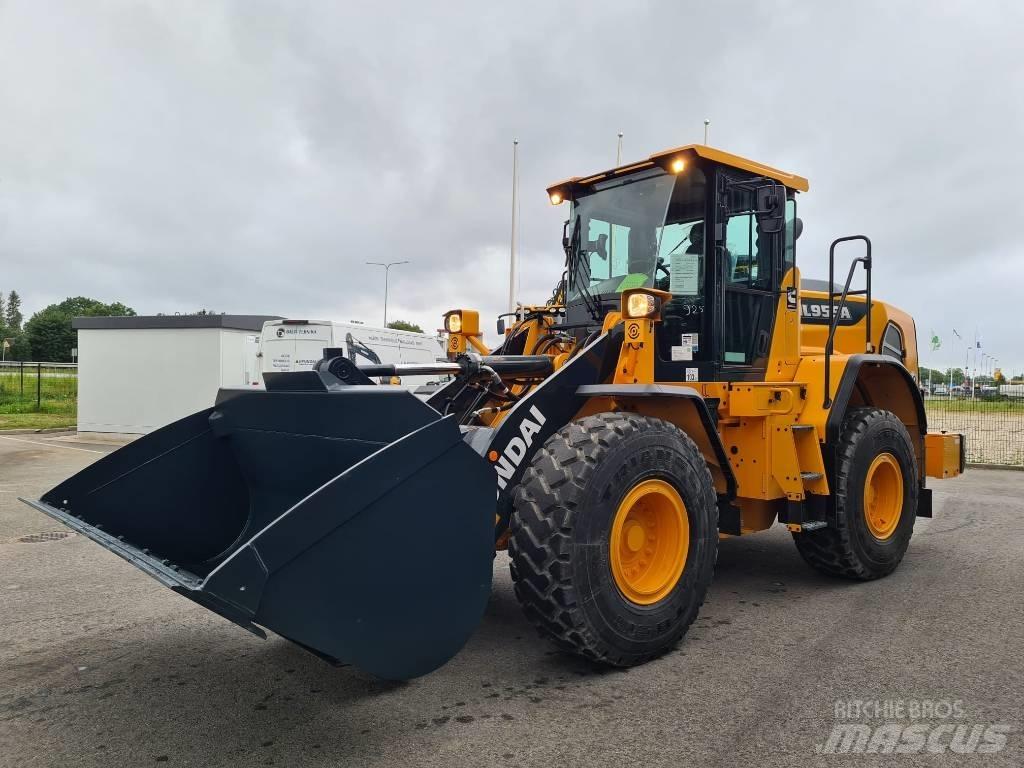 Hyundai HL955 A Tekerlekli yükleyiciler