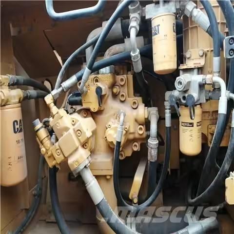 CAT 340 Paletli ekskavatörler