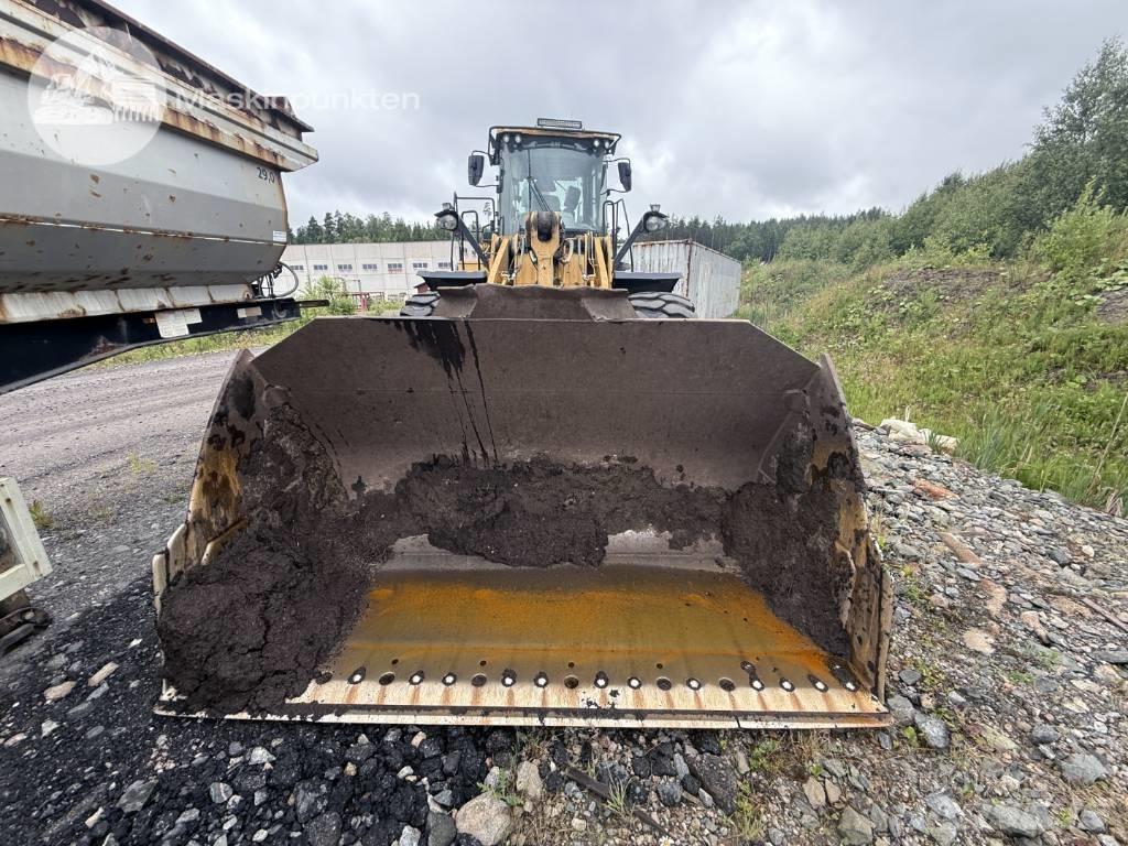 CAT 972 M Tekerlekli yükleyiciler