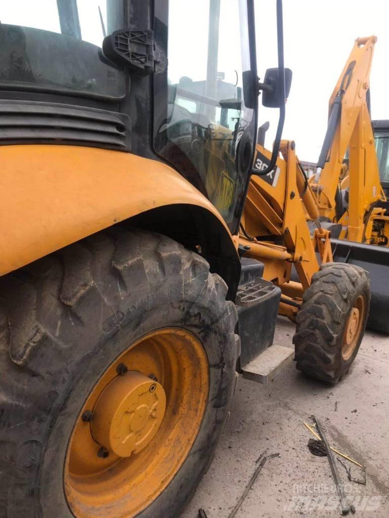 JCB 3cx Kazıcı yükleyiciler - beko loder
