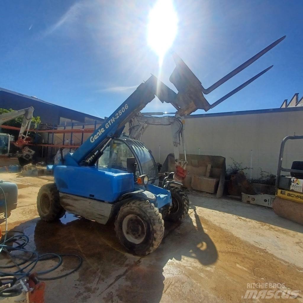 Genie GTH 2506 Teleskopik yükleyiciler