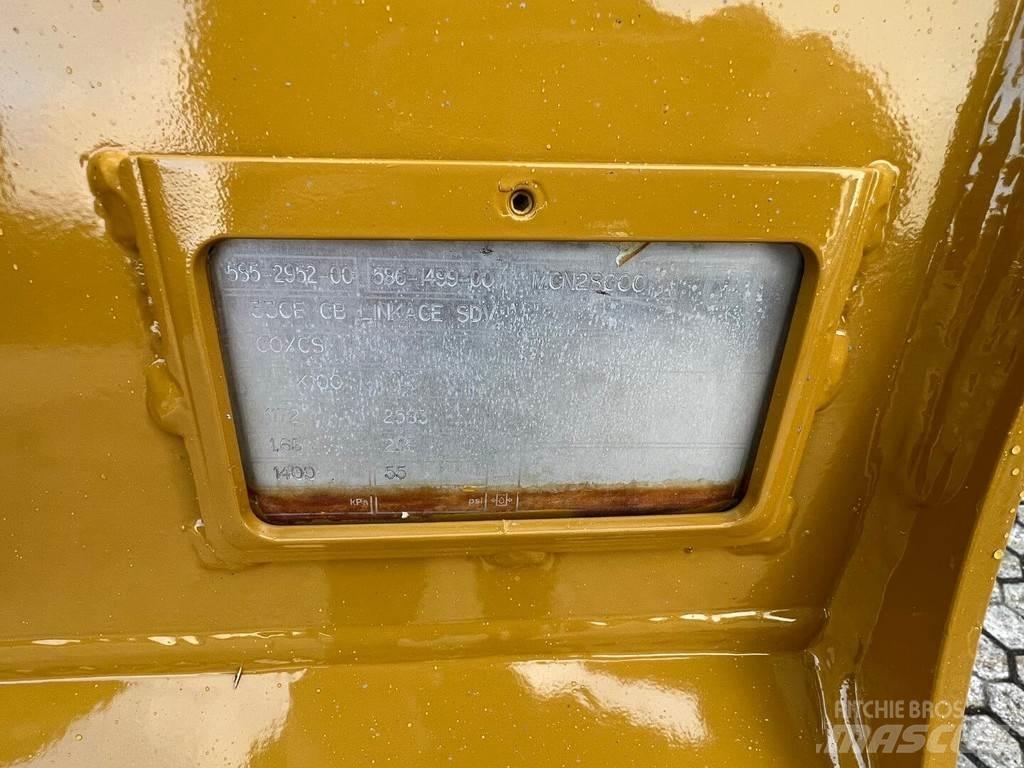 CAT 326-07 Paletli ekskavatörler