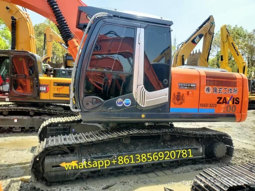 Hitachi ZX 200 Paletli ekskavatörler