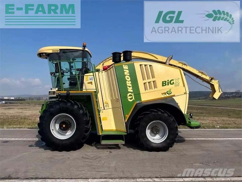 Krone big x 600 i Kendi yürür silaj makinalari