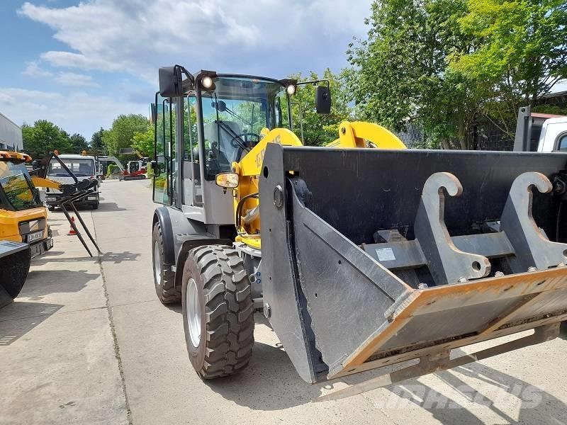 Paus SL 9075 Tekerlekli yükleyiciler