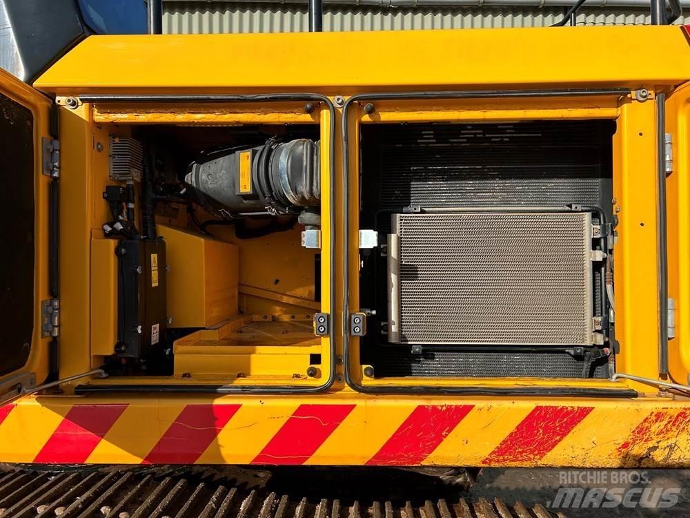 JCB 220X Paletli ekskavatörler