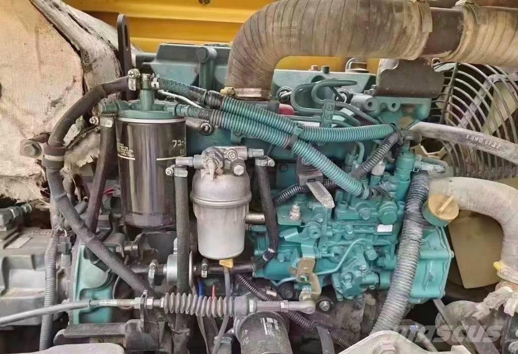 Volvo EC 80 D Paletli ekskavatörler