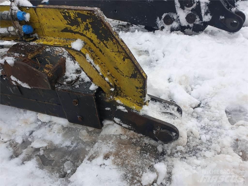 John Deere CF 1 Tomruk vinçleri
