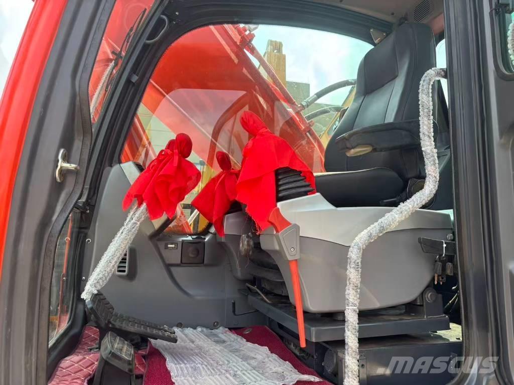 Doosan 225 LC Paletli ekskavatörler