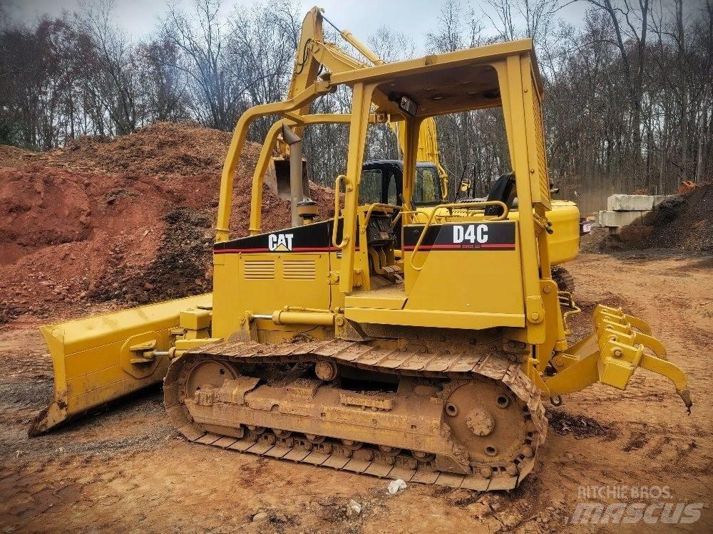 CAT D 4 C Paletli dozerler