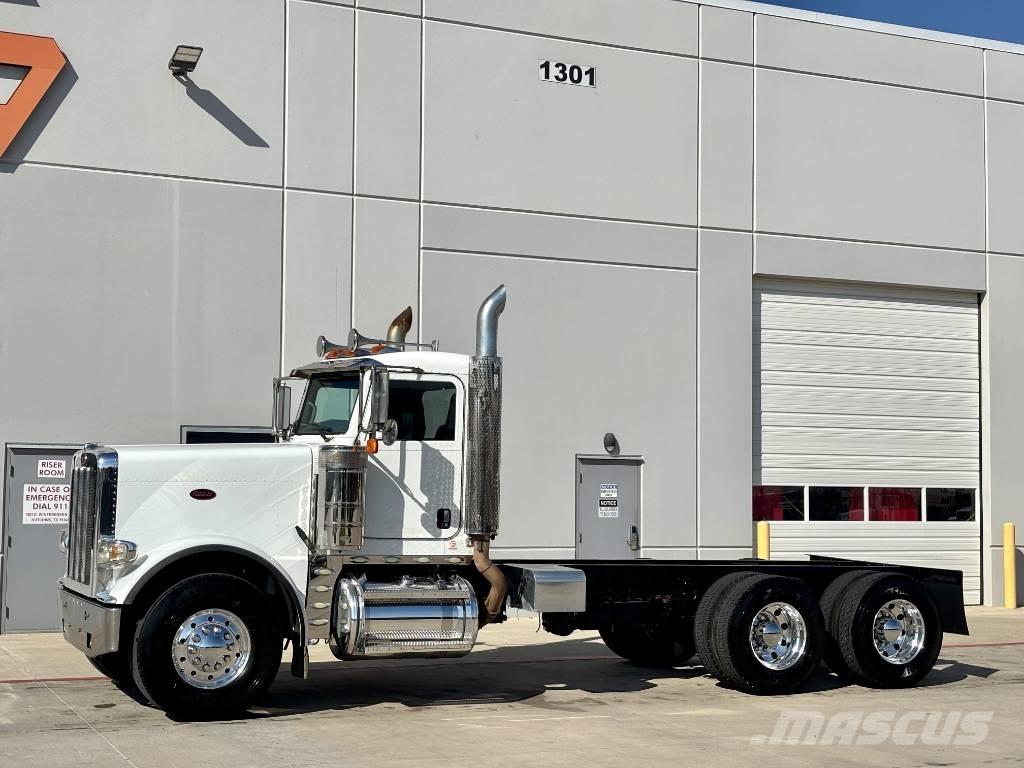 Peterbilt 388 Çekiciler