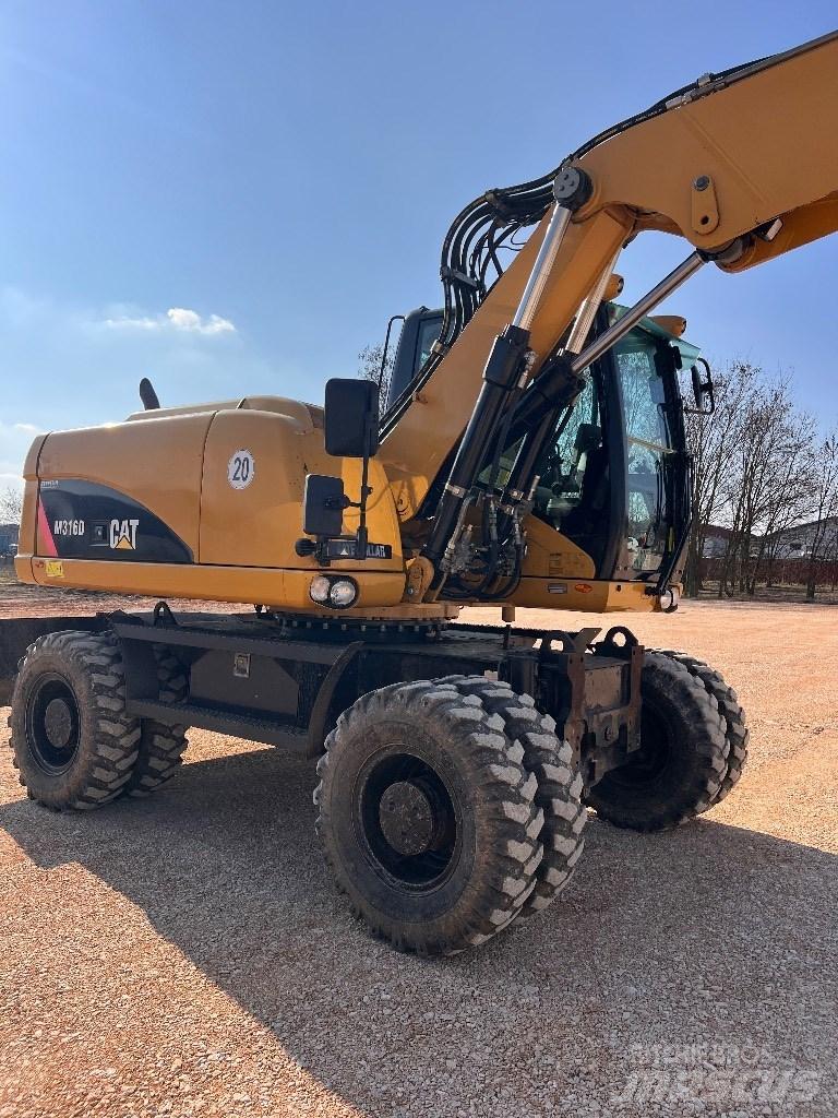 CAT 316D Lastik tekerli ekskavatörler