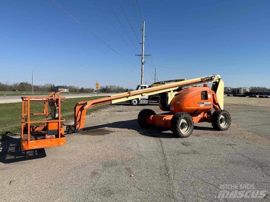 JLG 600A Körüklü personel platformları