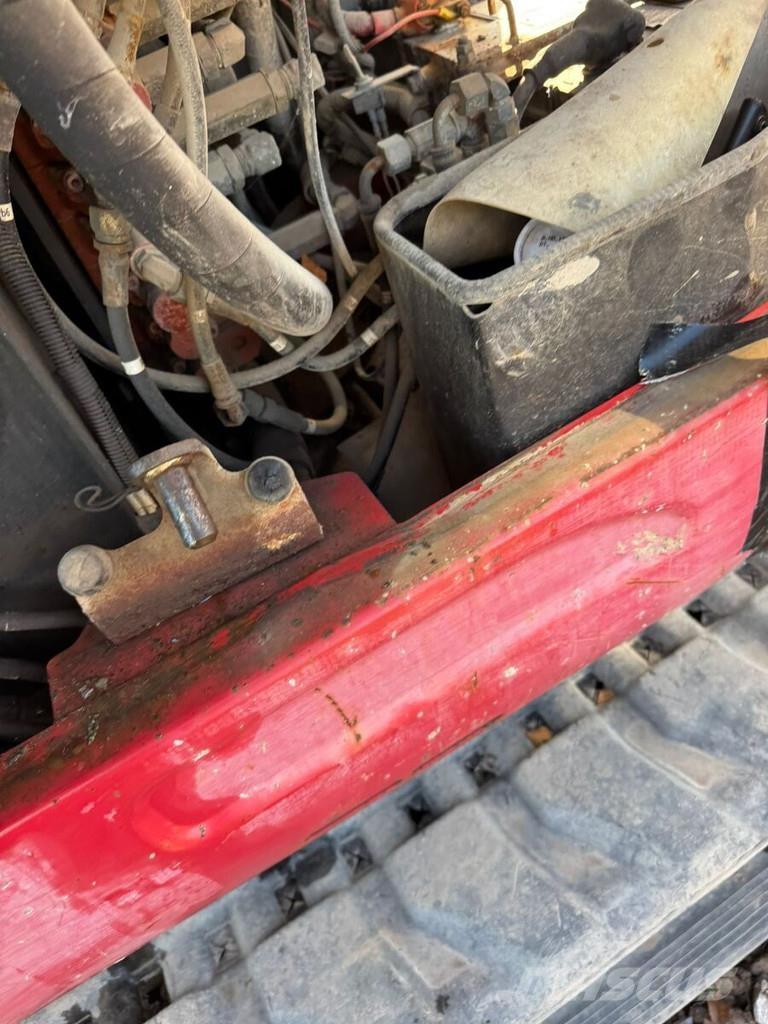 Takeuchi TB260 Mini ekskavatörler, 7 tona dek