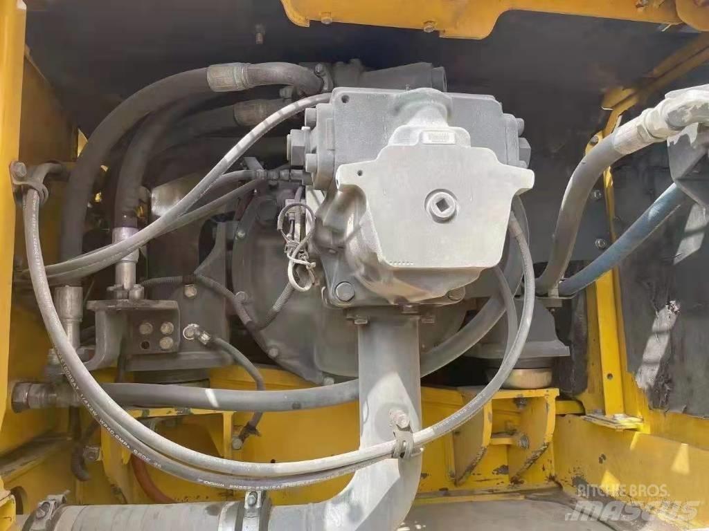Komatsu PC 360-7 Paletli ekskavatörler