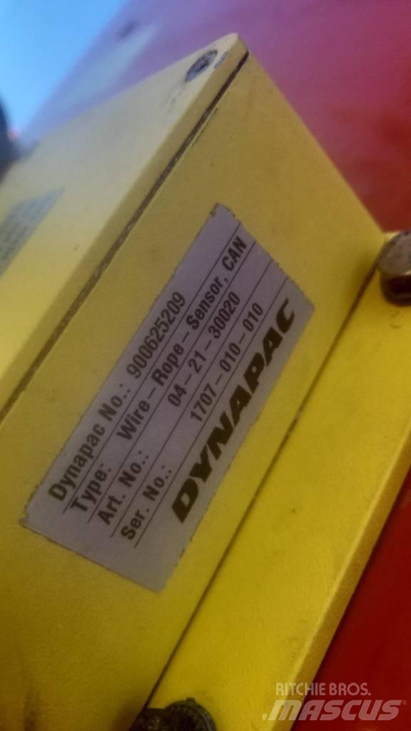 Dynapac PL1000T Asfalt kaziyicilar
