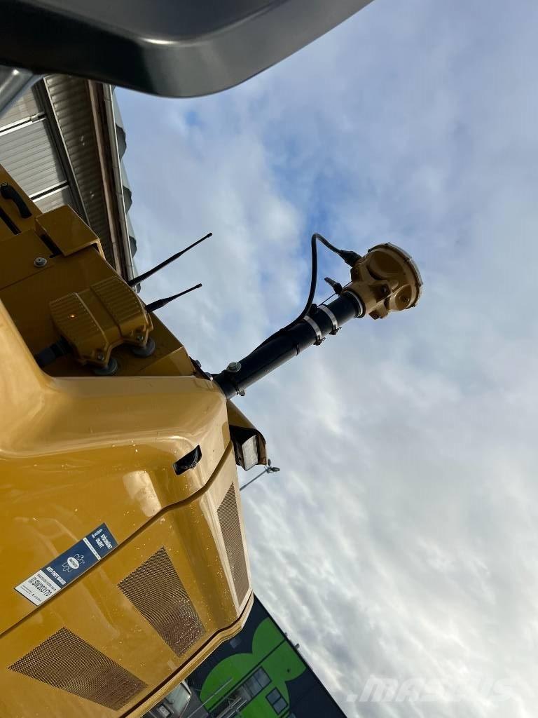 CAT 330 Paletli ekskavatörler