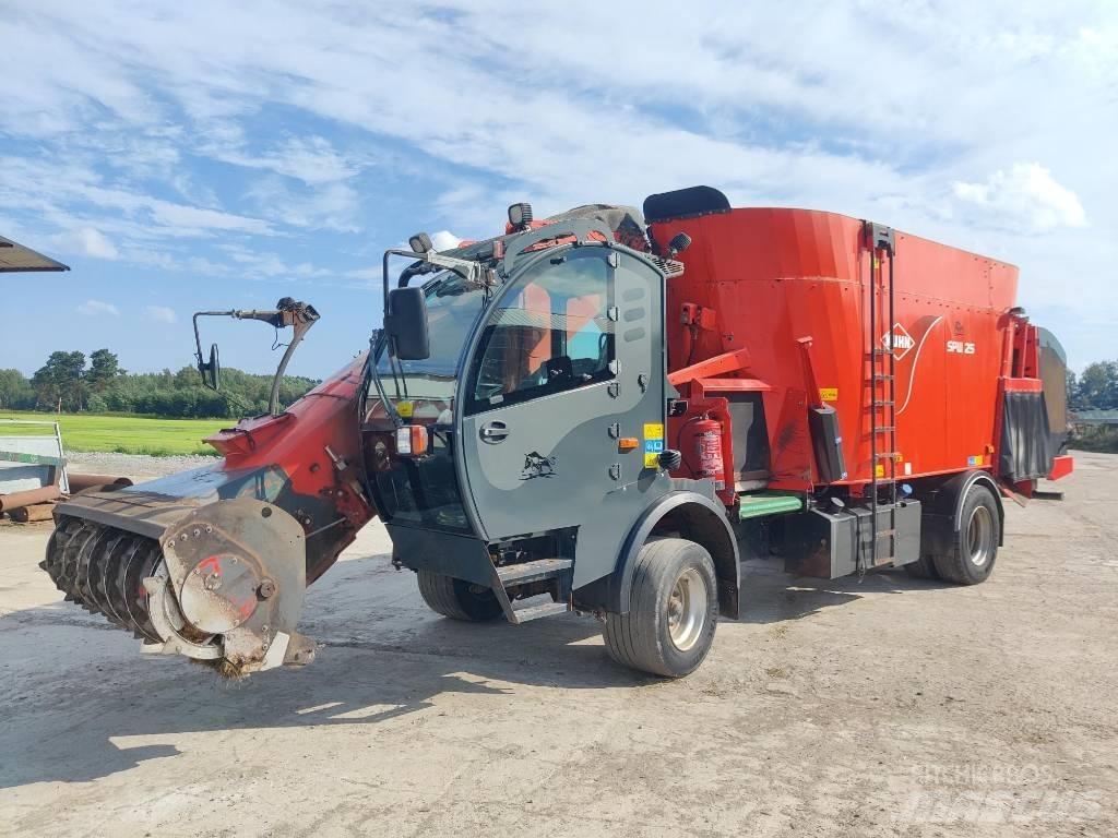 Kuhn SPW 25 Mikser besleyiciler