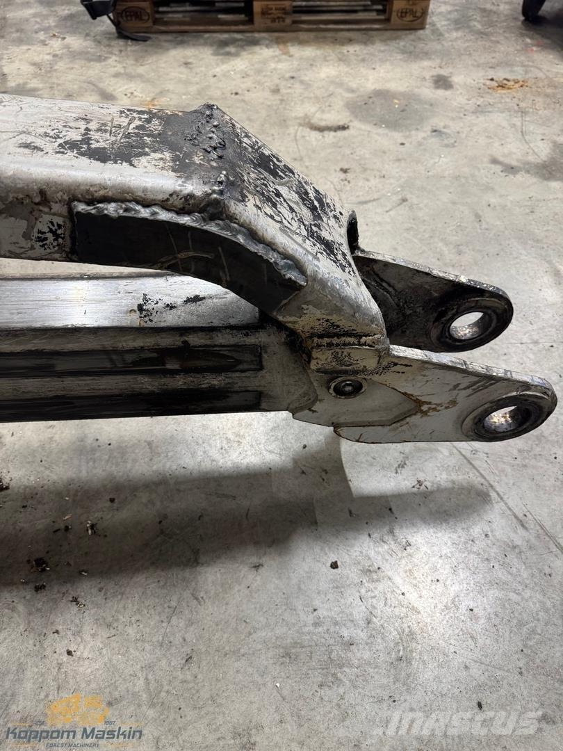 Komatsu 105F Tomruk vinçleri