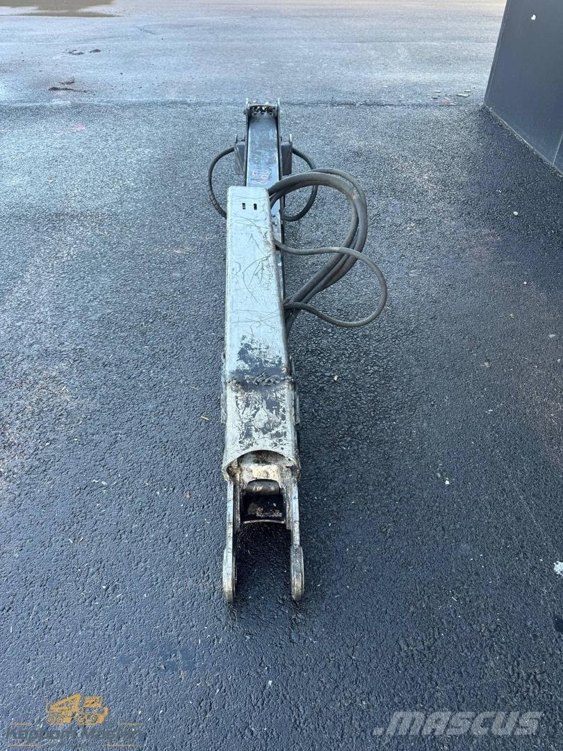 Komatsu 105F Tomruk vinçleri