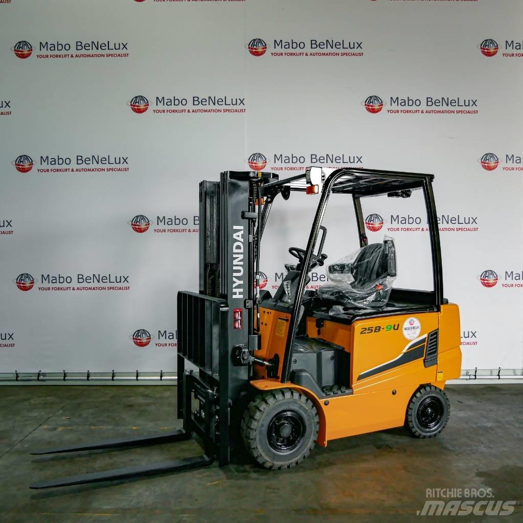 Hyundai 25B-9U Dizel forkliftler