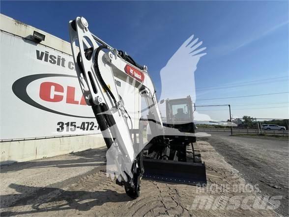 Bobcat E88R2 Paletli ekskavatörler