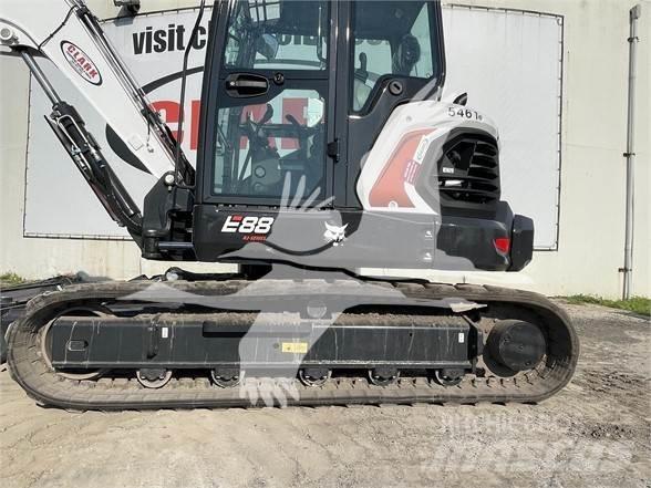 Bobcat E88R2 Paletli ekskavatörler